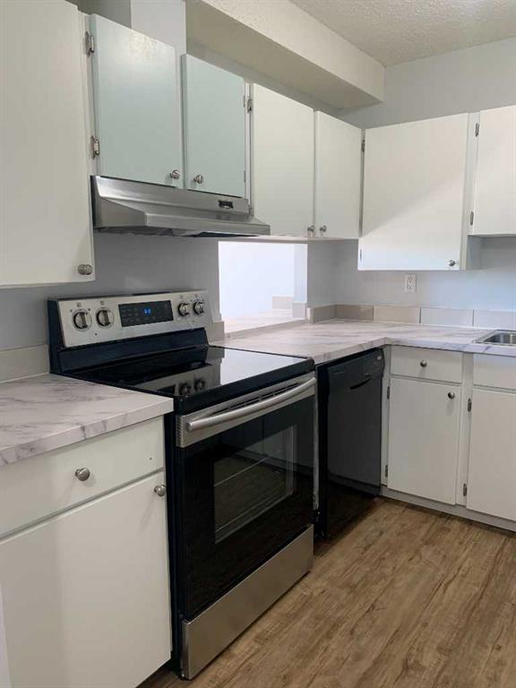 Fourth View of 925, 21 Berkeley Place W, Varsity Village, Lethbridge, Alberta, T1K 5N1