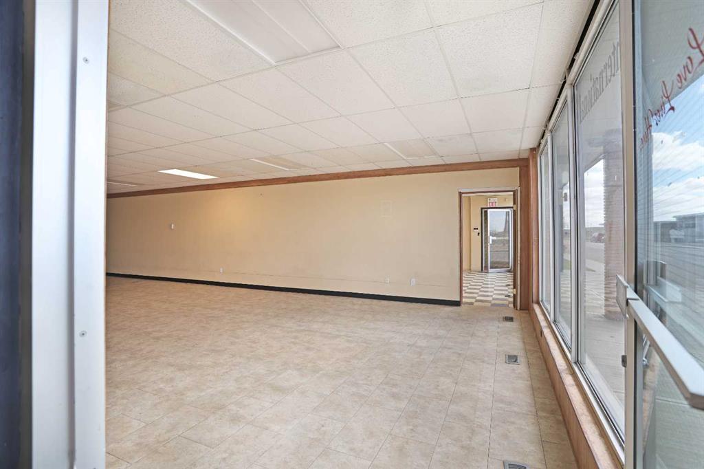 Fifth View of 120 1 Avenue E, Downtown, Brooks, Alberta, T1R 0S4