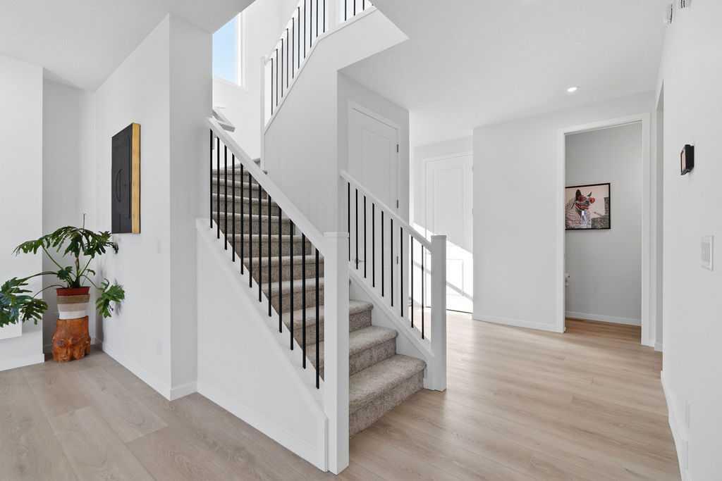 Fifth View of 259 Marnot Grove NW, Glacier Ridge, Calgary, Alberta, T3J2J5