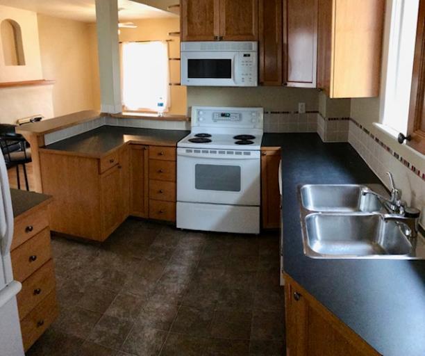 Fourth View of 531 14 Street S, London Road, Lethbridge, Alberta, T1J 2Y1