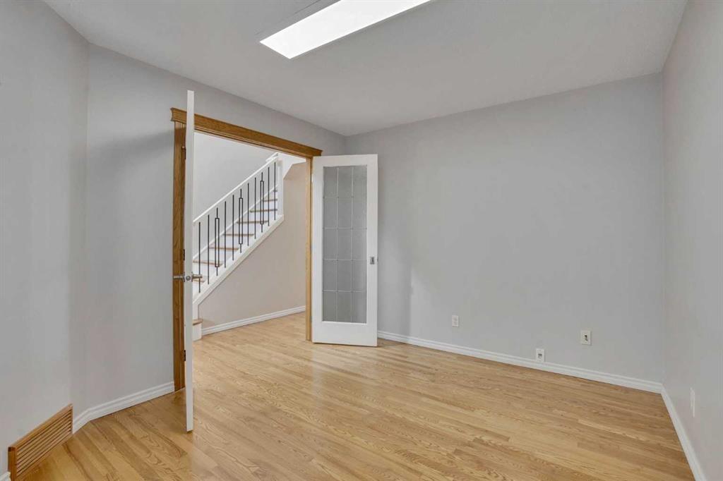 Fifth View of 143 Country Hills View NW, Country Hills, Calgary, Alberta, T3K 5B5