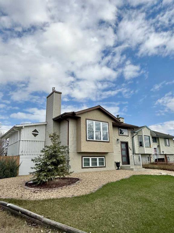 Third View of 1004, 13 Street Street SE, Sunshine Meadow, High River, Alberta, T1V 1L4