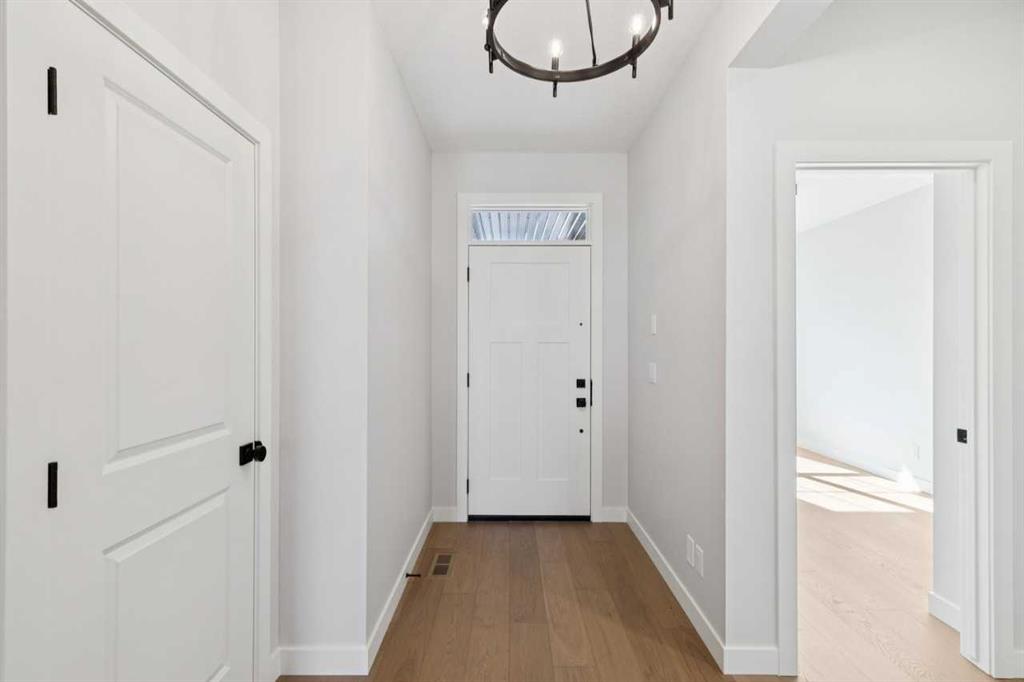 Fourth View of 640 Shawnee Terrace SW, Shawnee Slopes, Calgary, Alberta, T2Y0X5