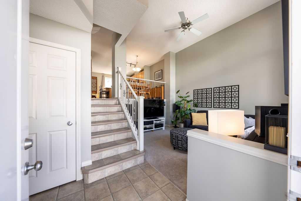 Fourth View of 3038 New Brighton Gardens SE, New Brighton, Calgary, Alberta, T2Z 0A5