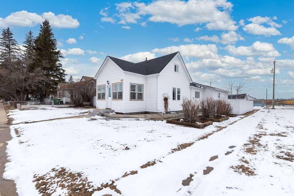 Second View of 4504 49 Street , East Lloydminster, Lloydminster, Saskatchewan, S9V 0L5