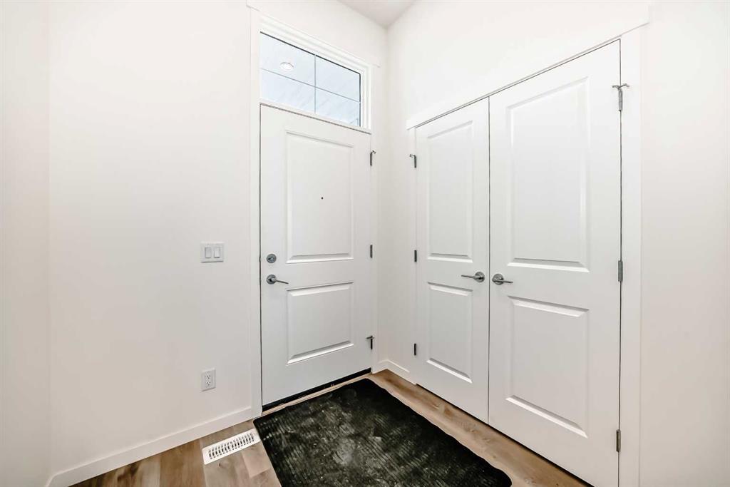 Fifth View of 1078 Sawgrass Link NW, Sawgrass Park, Airdrie, Alberta, T4B5V2