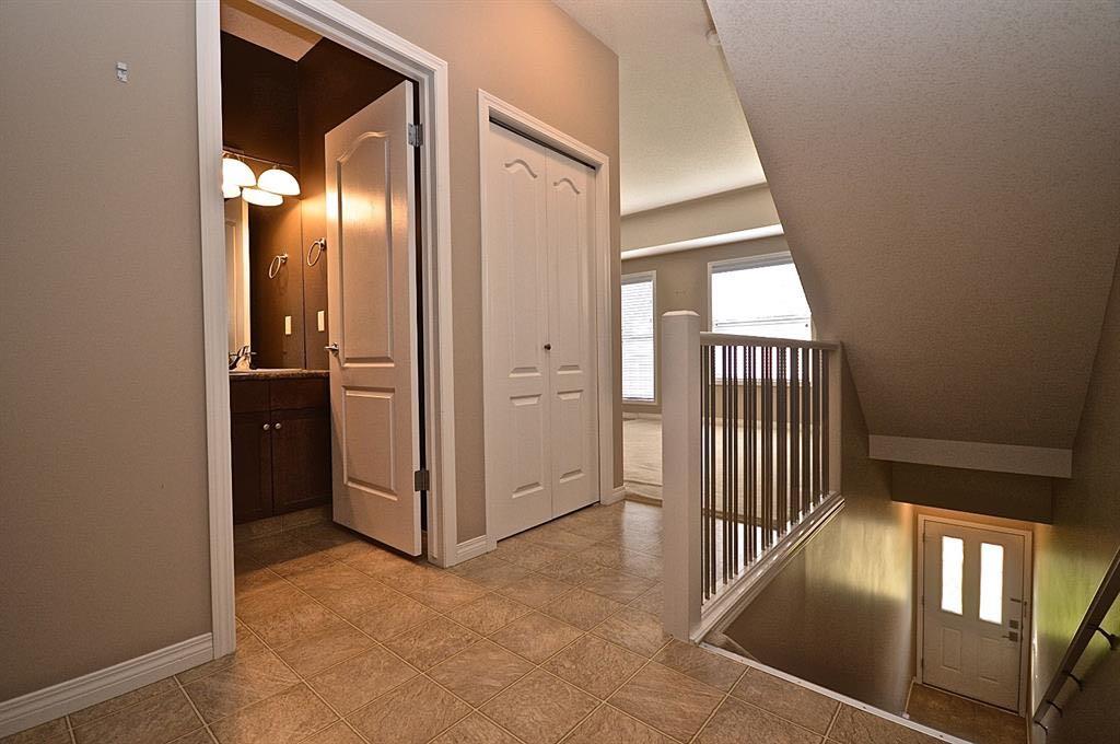 Third View of 10, 298 Somerset Way SE, Southland, Medicine Hat, Alberta, T1B0E9