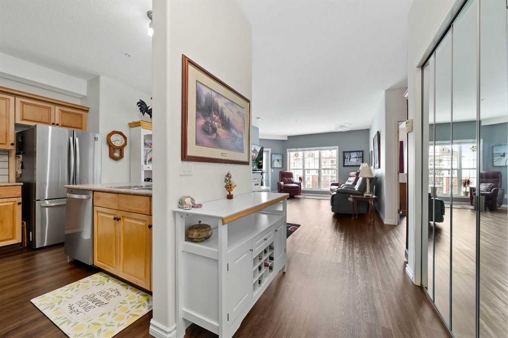 Fifth View of 331, 29 River Ridge Drive NW, Riverside, Medicine Hat, Alberta, T1A 8V3