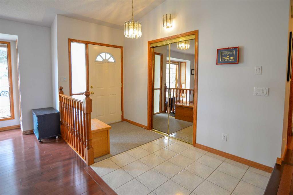 Fifth View of 393 Hawktree Circle NW, Hawkwood, Calgary, Alberta, T3G 2X9