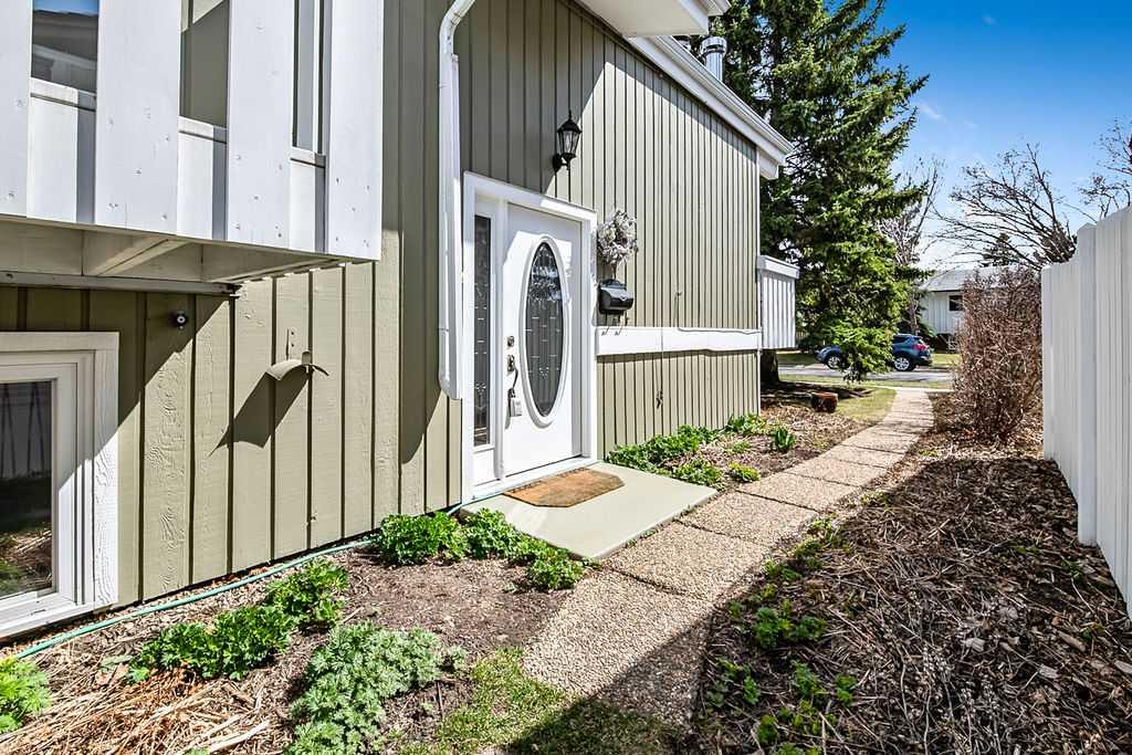 Fourth View of 5 Stimson Road SW, McLaughlin Meadows, High River, Alberta, T1V 1C7