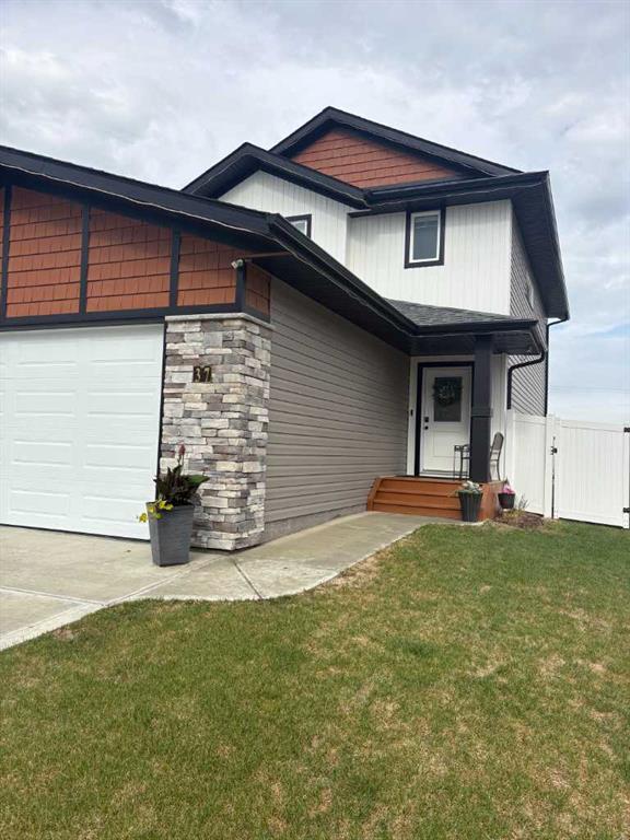 Third View of 37 Toal Close , Timber Ridge, Red Deer, Alberta, T4P 0W6