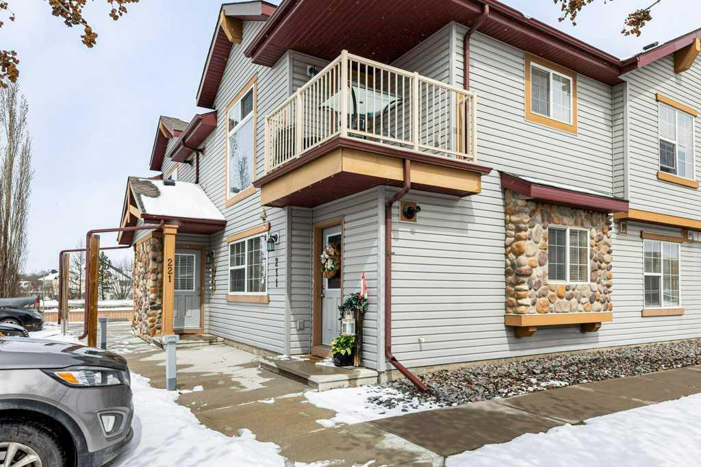 Fourth View of 221, 31 Jamieson  , Johnstone Park, Red Deer, Alberta, T4P 0H7