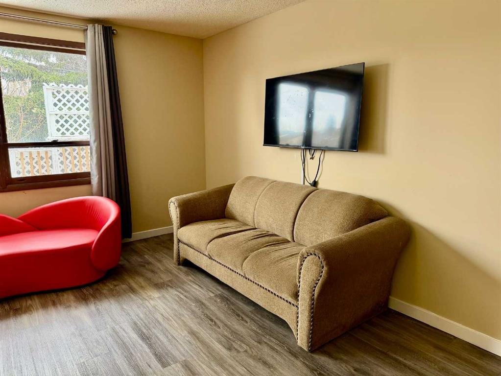 Fourth View of 213 Stafford Bay N, Staffordville, Lethbridge, Alberta, T1H 5L2