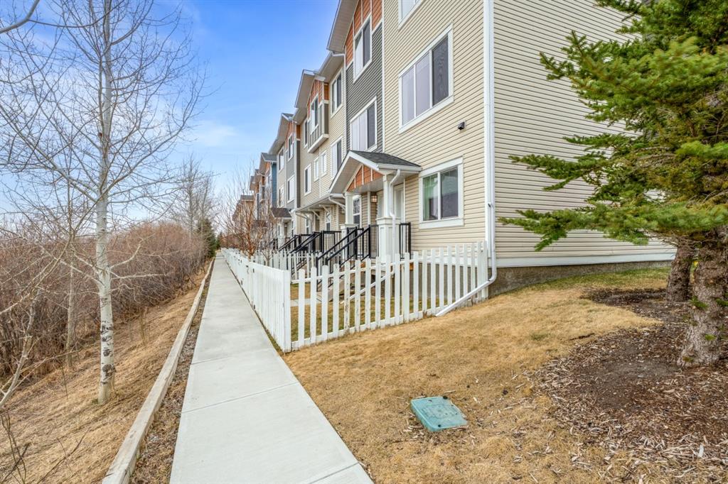 Fourth View of 22 Stonehouse Crescent NW, Eagleview Estates, High River, Alberta, T1V 0G4