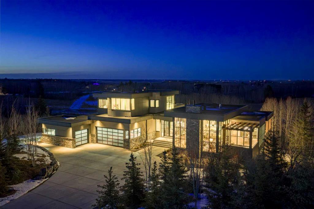 105 Silverhorn Ridge , A2305428, Alberta,