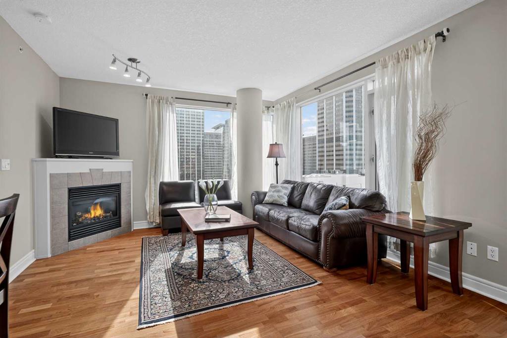 Third View of 1507, 910 5 Avenue SW, Downtown Commercial Core, Calgary, Alberta, T2P 0C3