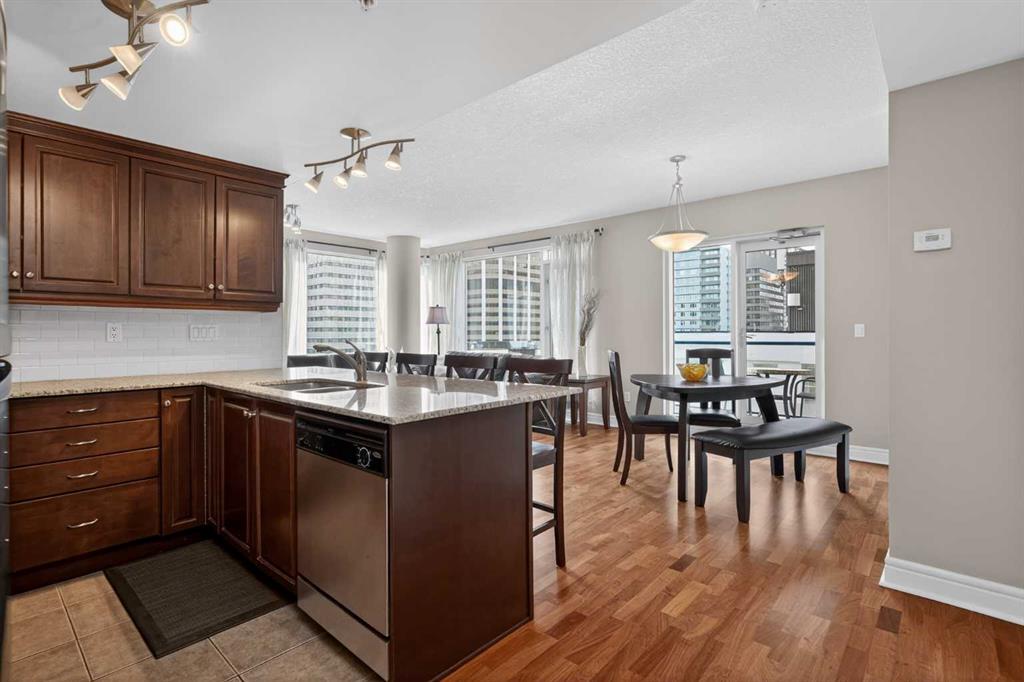 Fifth View of 1507, 910 5 Avenue SW, Downtown Commercial Core, Calgary, Alberta, T2P 0C3