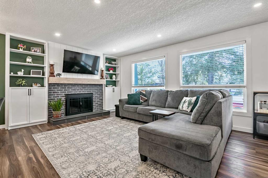 Fifth View of 11835 Elbow Drive SW, Canyon Meadows, Calgary, Alberta, T2W 1H1