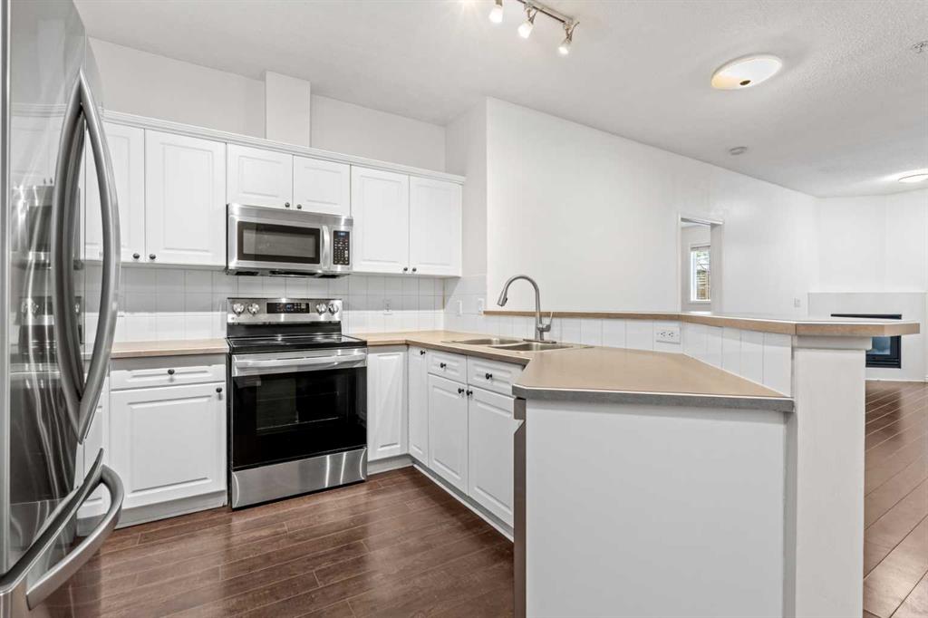 Fourth View of 117, 126 14 Avenue SW, Beltline, Calgary, Alberta, T2R 0L9