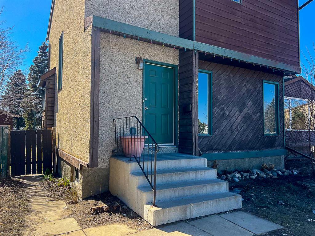 Third View of 9937 71 Avenue , South Patterson Place, Grande Prairie, Alberta, T8V5T4