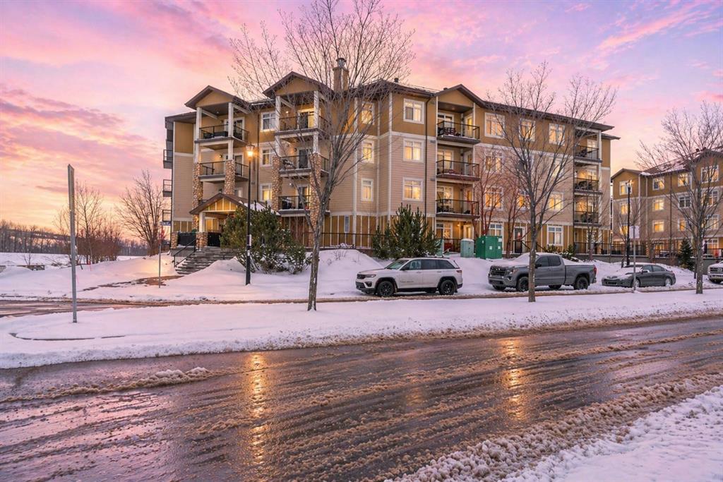 204, 100 Denholm Gate , A2305579, Alberta,
