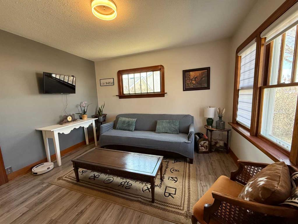 Fifth View of 5211 49 Avenue  , Central Ponoka, Ponoka, Alberta, T4J 1J1