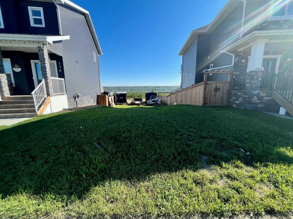 Third View of 772 Athabasca Avenue , Abasand, Fort McMurray, Alberta, T9J 1H7