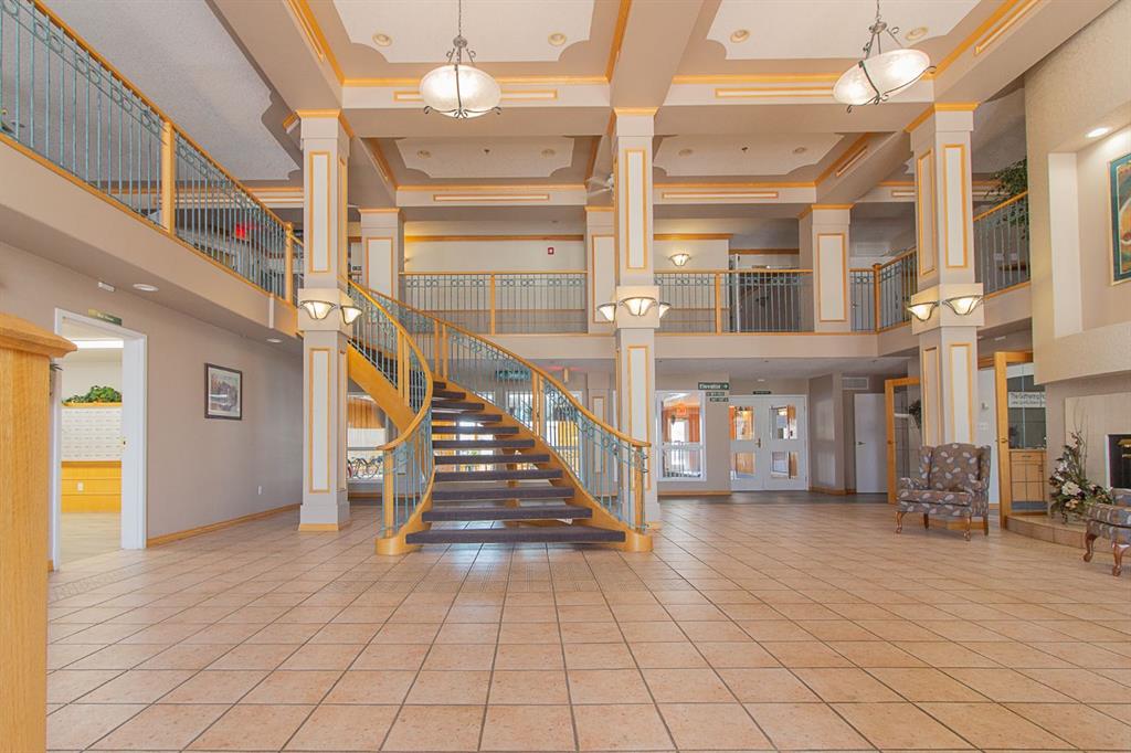 Fifth View of 307, 1535 Southview Drive SE, Southview-Park Meadows, Medicine Hat, Alberta, T1B4H8