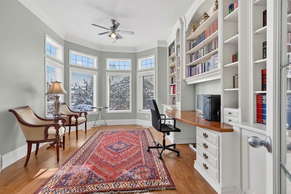 331 Mt Douglas Court SE, A2305668, Alberta,