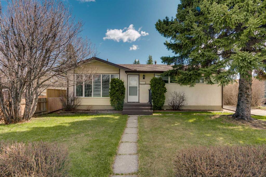 MLS® listing #110491498 for sale located at 212 Westwood Drive SW