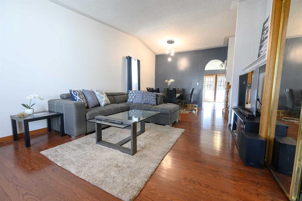 Fifth View of 9513 63 Avenue , Country Club Estates, Grande Prairie, Alberta, T8W 2G1