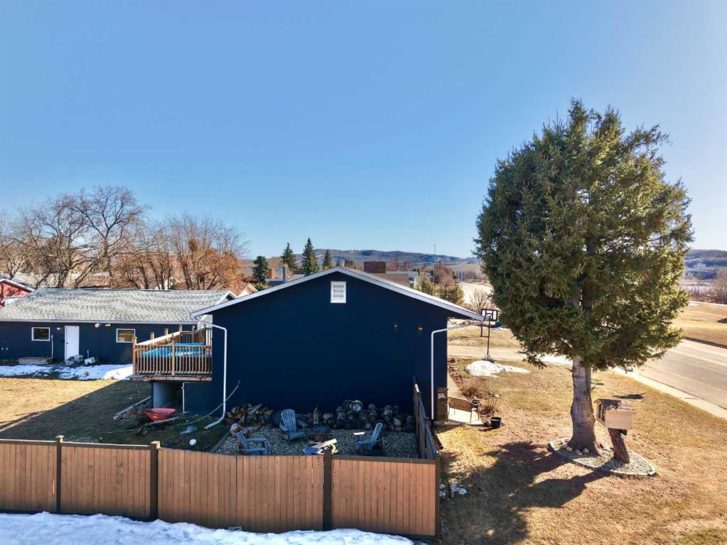 Fourth View of 7901 94 Street , North End, Peace River, Alberta, T8S 1E6