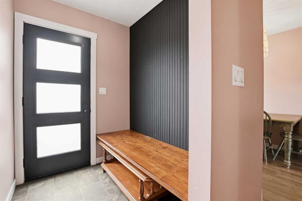 Fourth View of 44 Whiteside Crescent , West Park, Red Deer, Alberta, T4N 5Z1