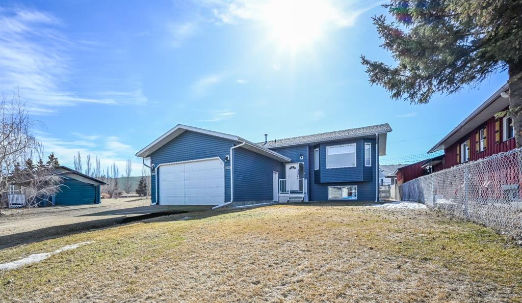 MLS® listing #110499472 for sale located at 9515 94 Street 