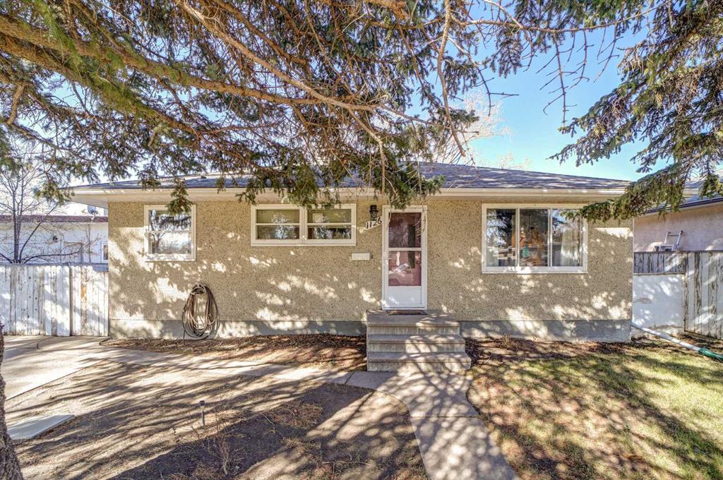 1126 23  N, A2305810, Alberta,