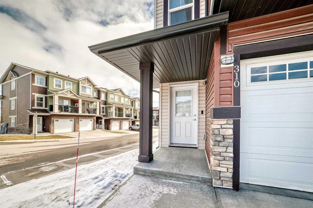 Fifth View of 310 Sage Hill Grove NW, Sage Hill, Calgary, Alberta, T3R 0Z8