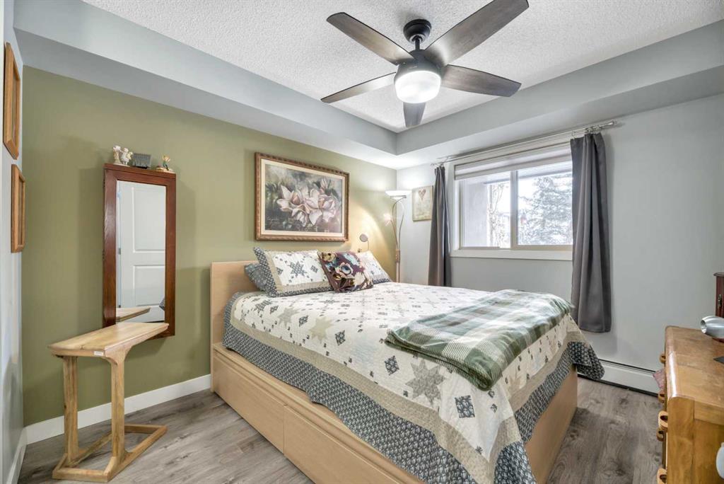 Fourth View of 8109, 403 Mackenzie Way SW, Downtown, Airdrie, Alberta, T4B 3V7