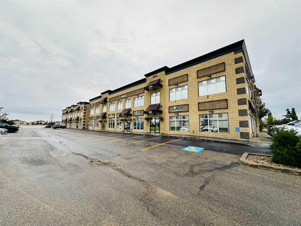 Second View of 201, 10055 120 Avenue , Northridge, Grande Prairie, Alberta, T8V 8H8