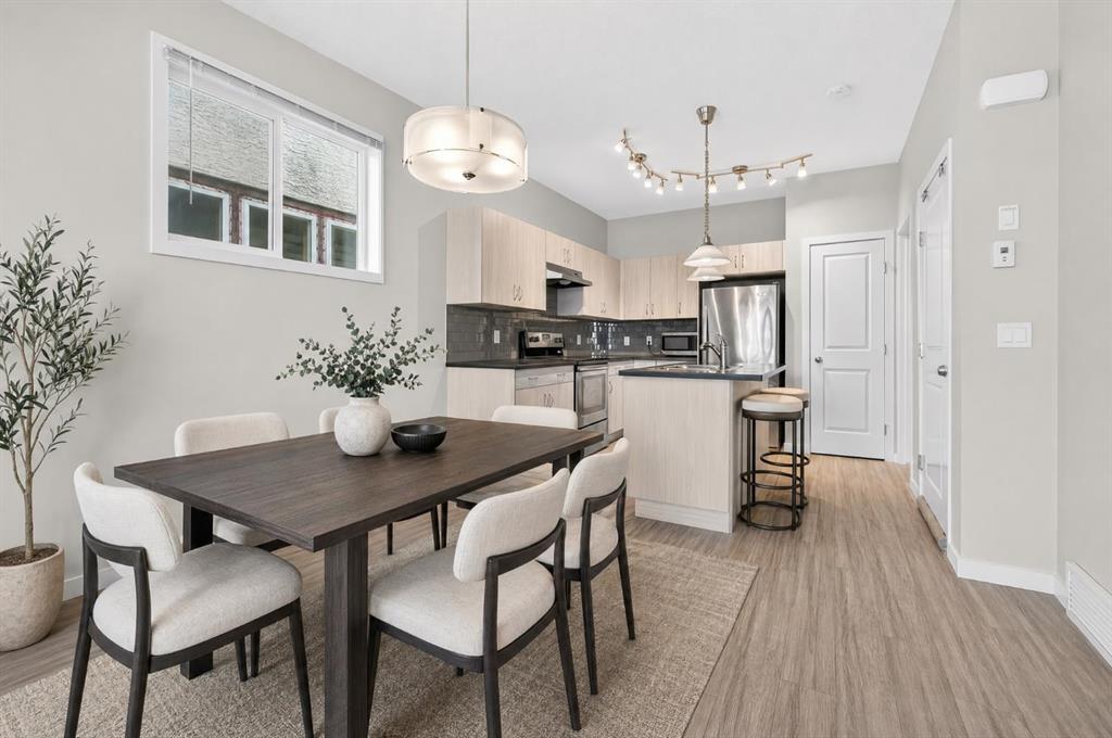 Fifth View of 1607 2 Street NW, Crescent Heights, Calgary, Alberta, T2M 2W2