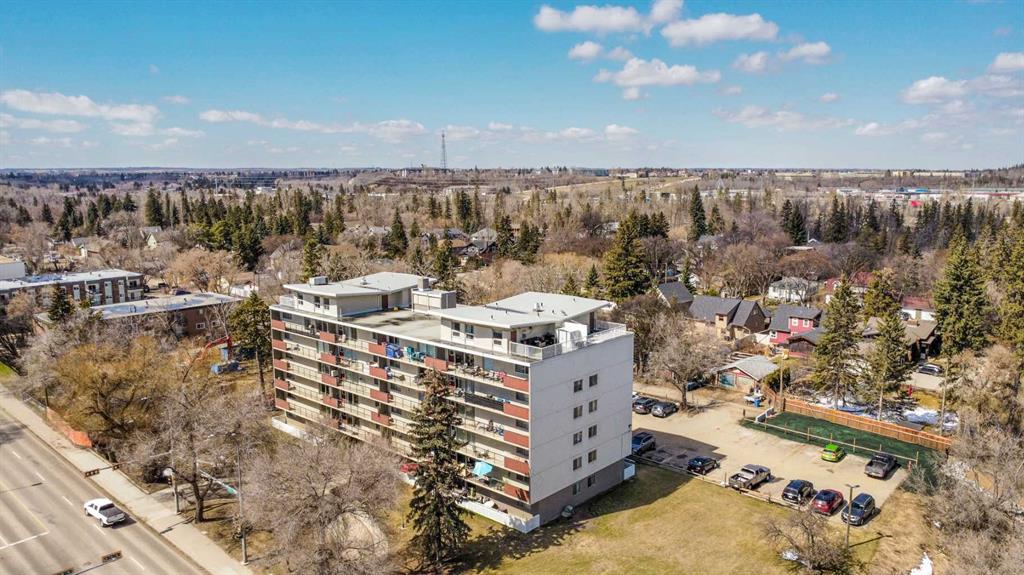 308, 4700 55 Street , A2305943, Alberta,