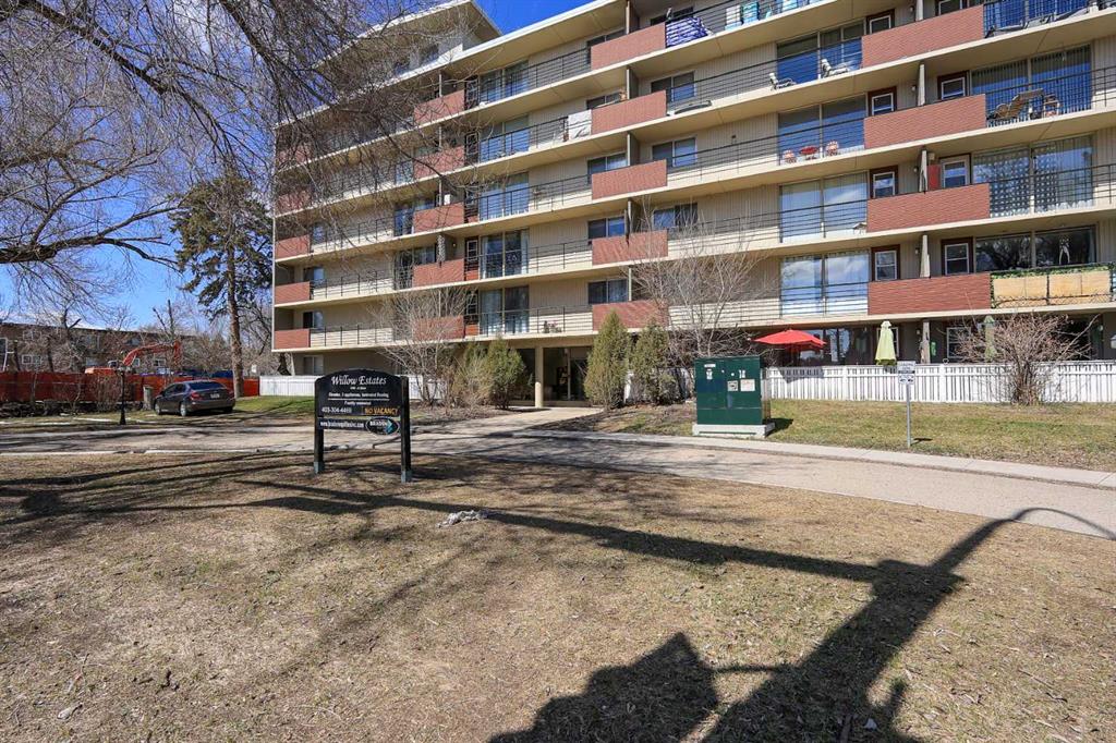 Fourth View of 308, 4700 55 Street , Downtown Red Deer, Red Deer, Alberta, T4N 2H8