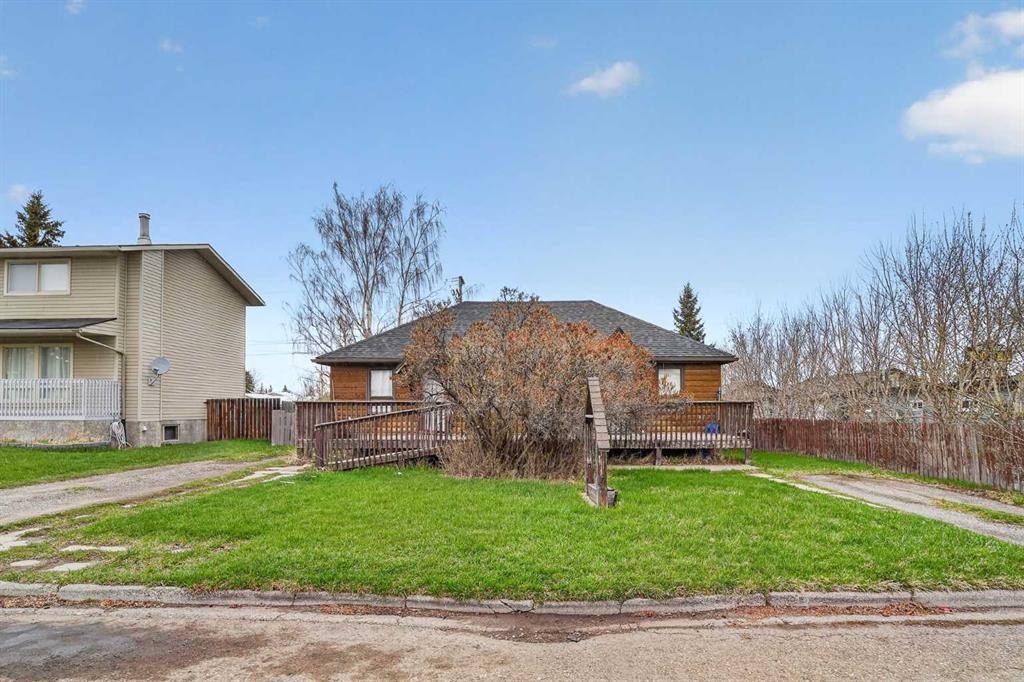 Second View of 987-989 Elm Street , NONE, Pincher Creek, Alberta, T0K1W0