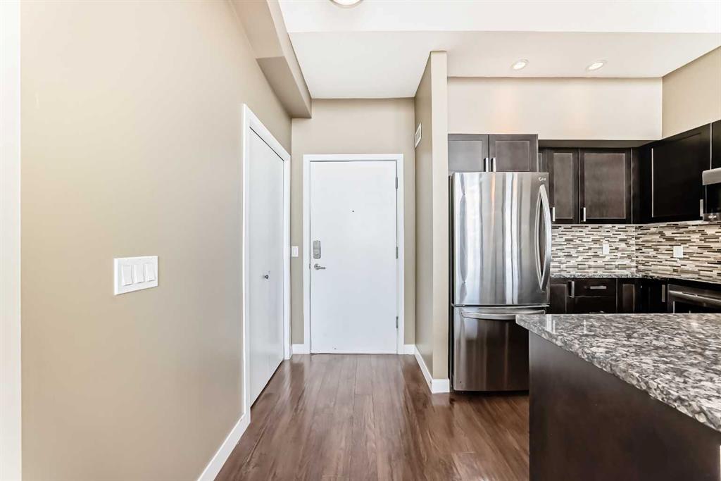 Fifth View of 406, 4303 1 Street NE, Highland Park, Calgary, Alberta, T2E 7M3