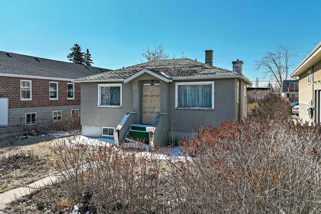 Third View of 2117 5 Avenue NW, West Hillhurst, Calgary, Alberta, T2N 0S6