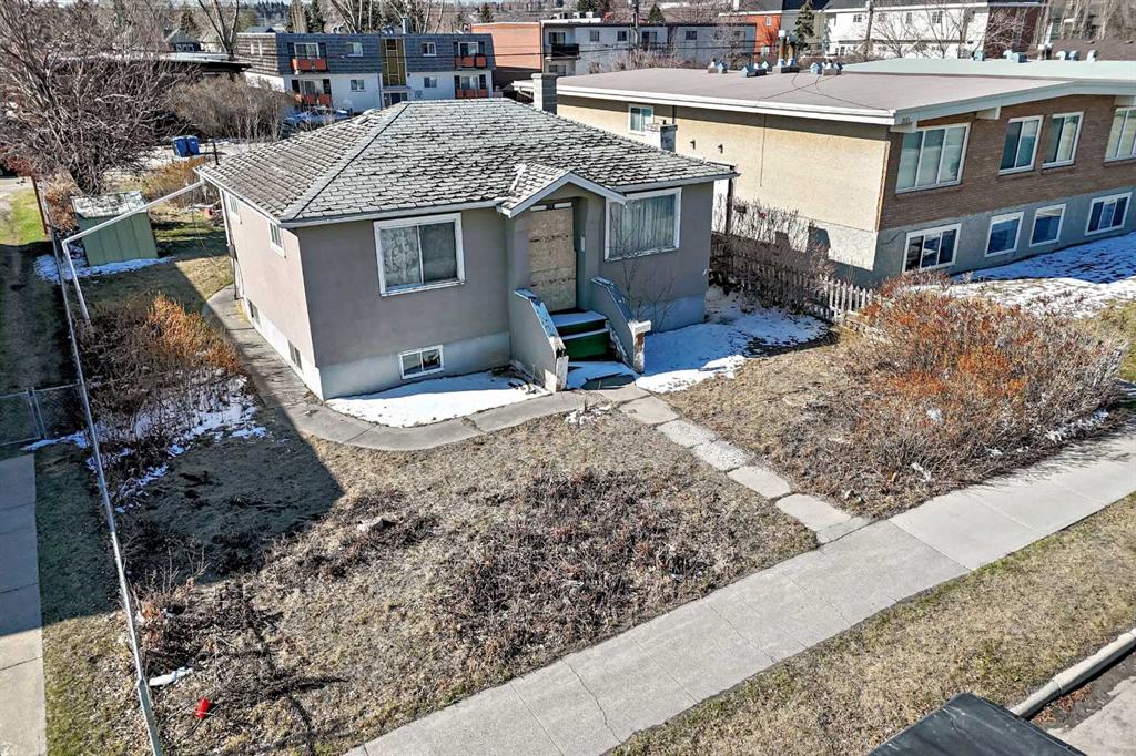 Fourth View of 2117 5 Avenue NW, West Hillhurst, Calgary, Alberta, T2N 0S6