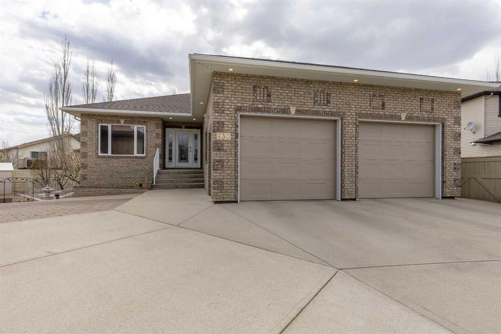 630 Couleecreek Place S, A2306026, Alberta,