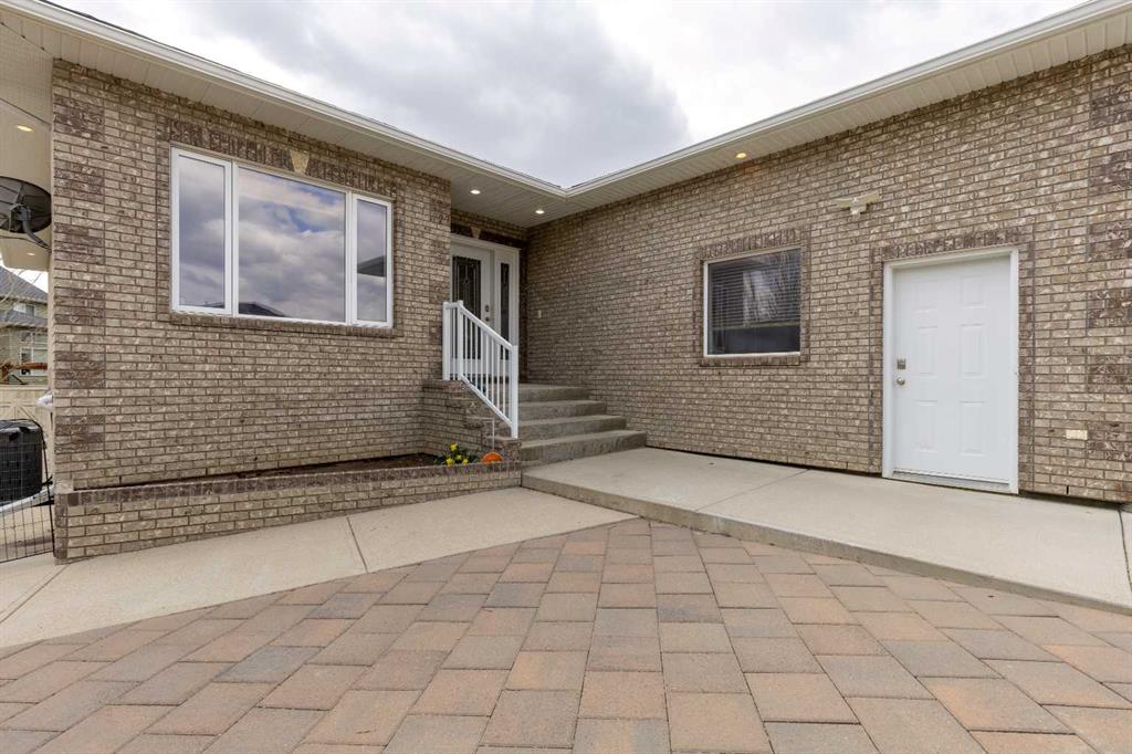 Fourth View of 630 Couleecreek Place S, Southgate, Lethbridge, Alberta, T1K 8C1