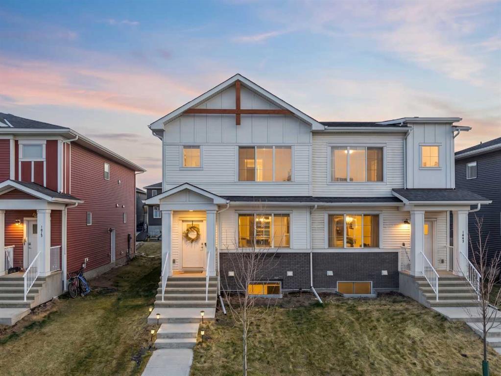 1053 west lakeview  , A2306032, Alberta,