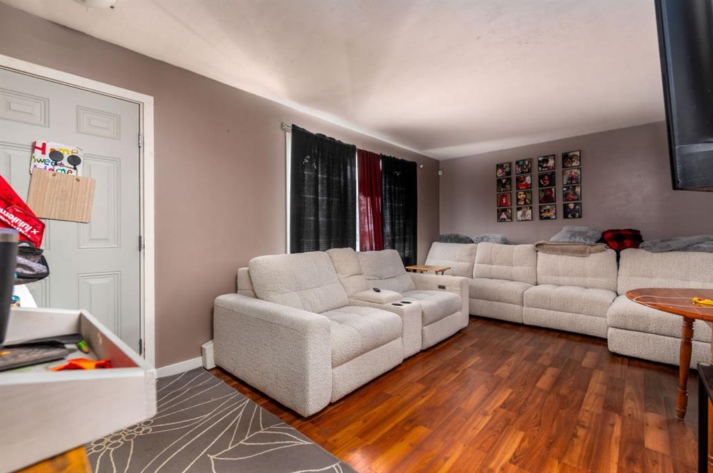 Fourth View of 4707 41 Street , Larsen Grove, Lloydminster, Saskatchewan, S9V0C5