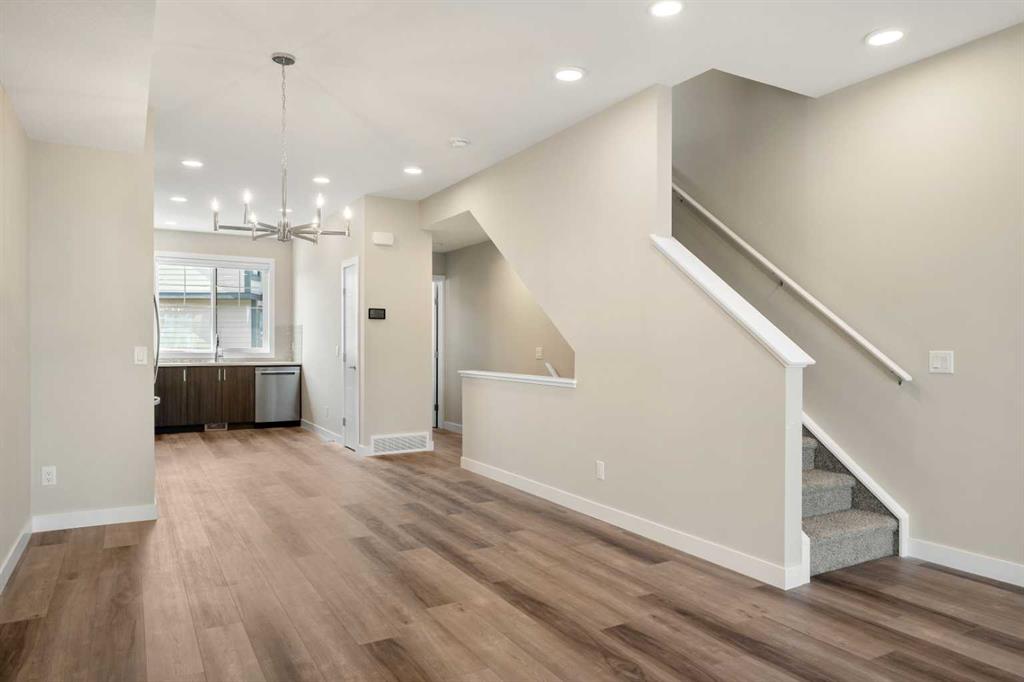 Fifth View of 72, 285 Chelsea Court , Chelsea_CH, Chestermere, Alberta, T1X 2W7